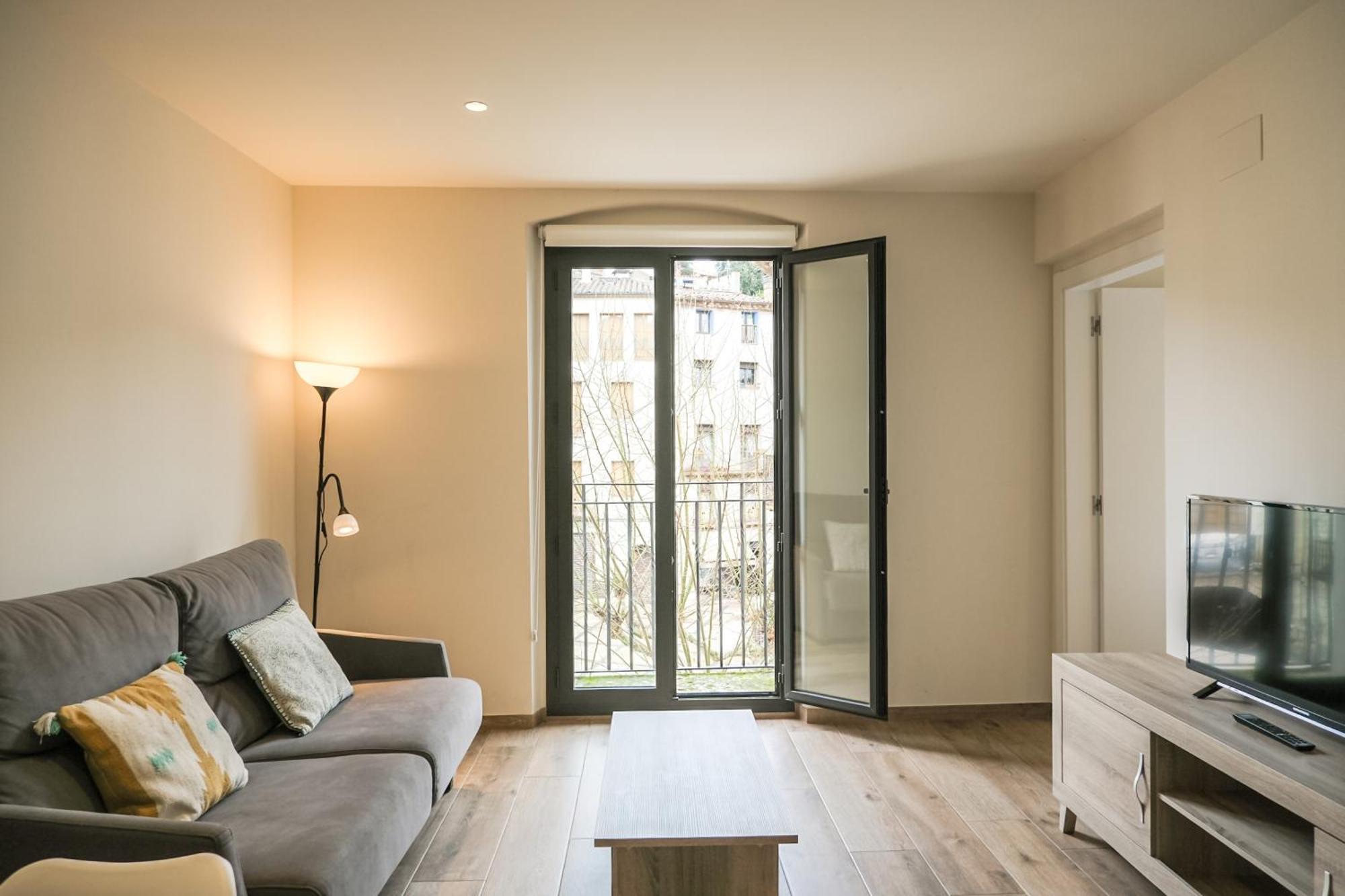 Besalu 21 New stylish apt on Plaça Llibertat Exterior foto